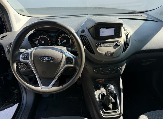 Ford TOURNEO COURIER 1.0 Titanium 12 maand garantie