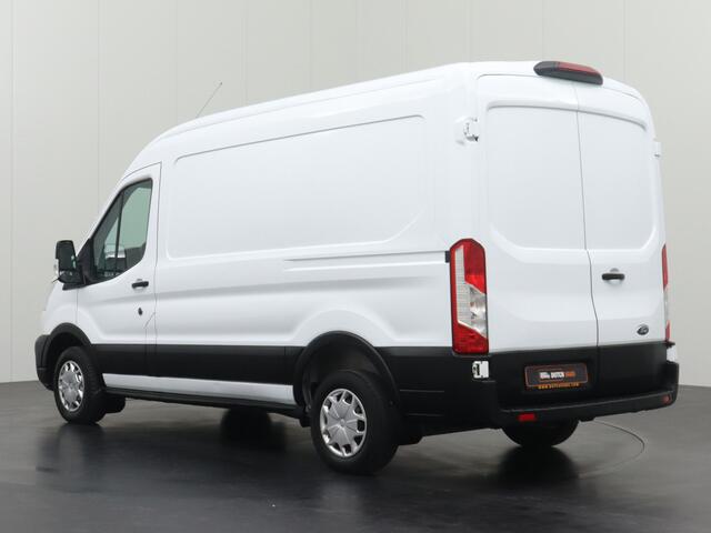 Ford TRANSIT 2.0TDCI 130PK L2H2 | Airco | Cruise | 3-Persoons | Betimmering