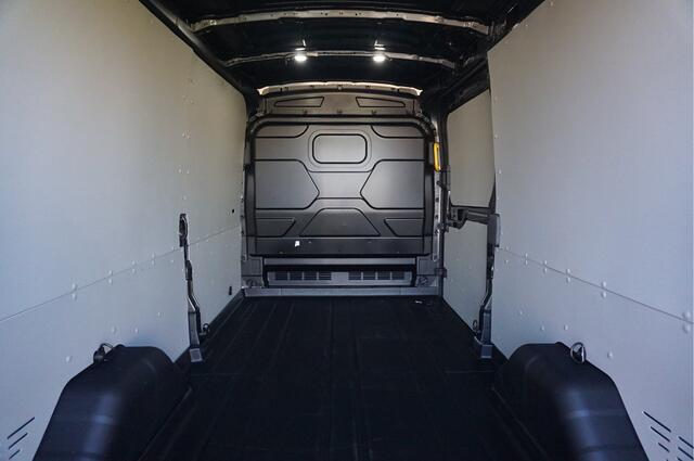 Ford TRANSIT 350L L3H2 Limited AUT-8 165PK BPM VRIJ Navi, Adap. Cruise, 360° Cam, Trekhaak, 2x Schuifdeur!! NR. K155*