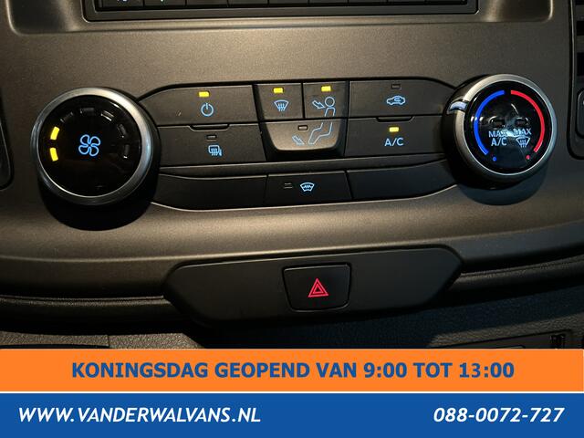 Ford TRANSIT 2.0 TDCI 131pk L3H2 Dubbele Cabine Euro6 Airco | 6-Zits | LED | 2500kg Trekhaak Cruisecontrol, Verwarmde voorruit, Parkeersensoren
