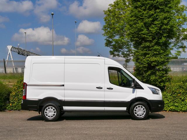 Ford TRANSIT 330 2.0 TDCI 170PK Automaat L2H2 Trend | CAMERA | APPLE CARPLAY |