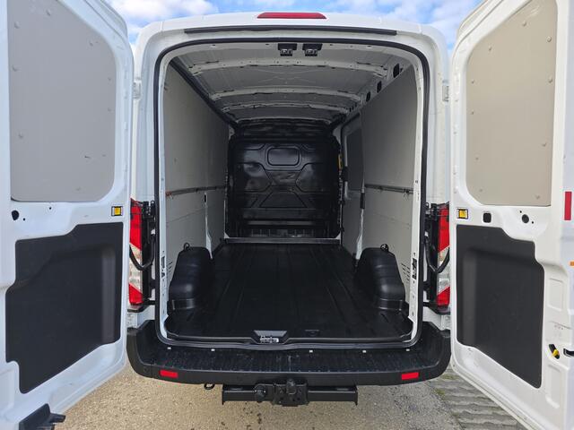 Ford TRANSIT 350 2.0 TDCI L3 H2 Trend - 130 Pk - Euro 6 - Airco - Cruise Control - Parkeersens. V+A