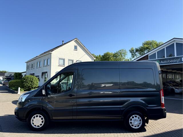 Ford TRANSIT 350 2.0 TDCI 130pk L2 H2 Trend Trekhaak, Pdc V+A, Cruise Cntrll