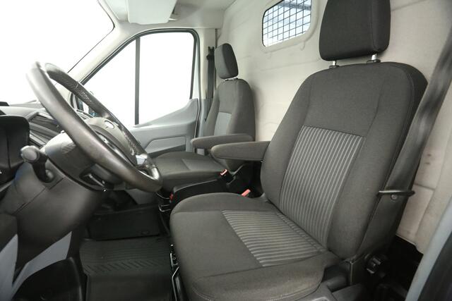 Ford TRANSIT 350 2.0 TDCI L2H2 | 2xSchuifdeur Airco Cruise LED Parkeersensoren Stoelverwarming Elektrpakket