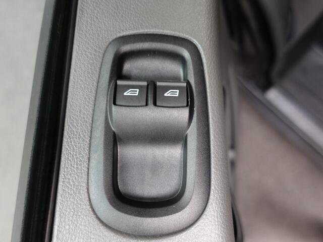 Ford TRANSIT 290 2.0 TDCI L2H2 Trend Airco Bluetooth Camera Cruise Control Navi Trekhaak