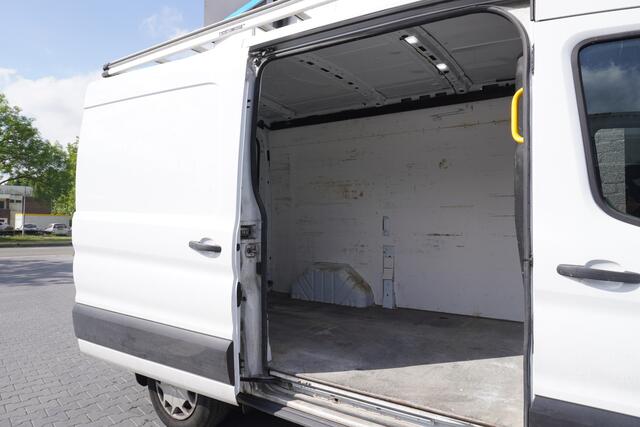 Ford TRANSIT 2.0 TDCI 130PK L2H2 EURO 6 - Airco - Cruise - PDC - ¤ 15.900,- Excl.