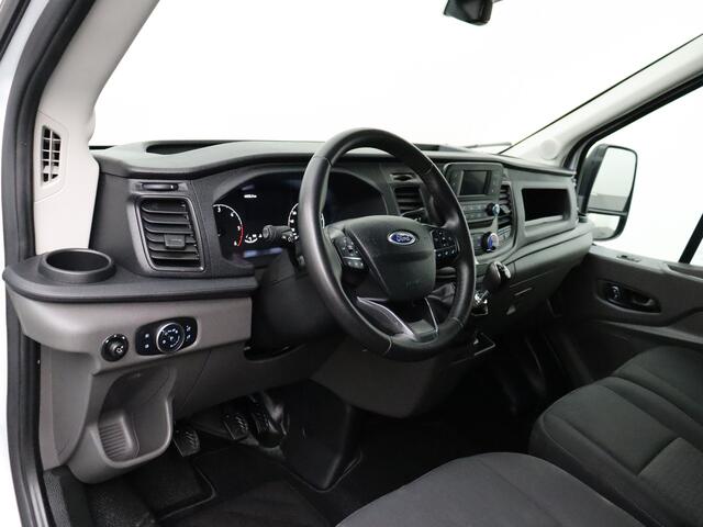 Ford TRANSIT 2.0TDCI 170PK L4H3 Jumbo | Airco | Navigatie | 3-Persoons | Betimmering