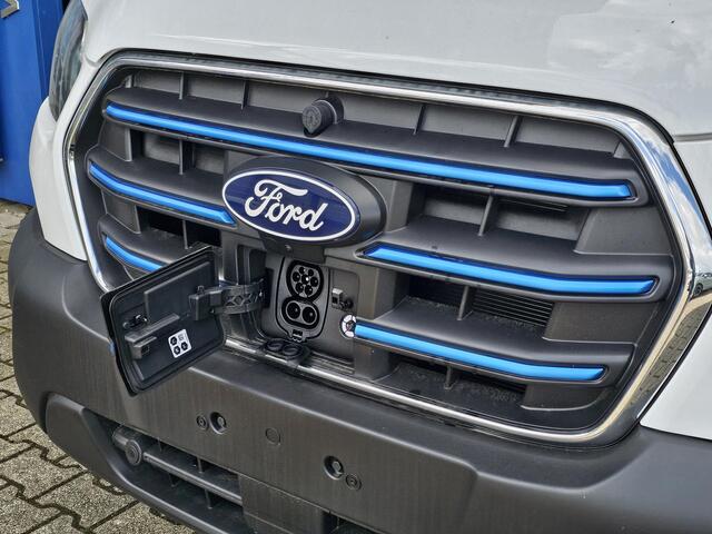 Ford TRANSIT Van Gesloten Bestelauto 350 L4 Trend 184pk Elektri | SCI Ford Voorraad | Volledige inrichting | Side bars | Doorloopfunctie cabine | Subco | direct leverbaar!