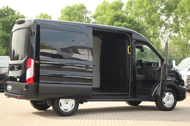Ford TRANSIT 350 2.0TDCI 165pk L2H2 Trend | Automaat | 2800kg trekgewicht | Carplay/Android | Camera | Cruise | Sync 4 13" | Lease 717,- p/m