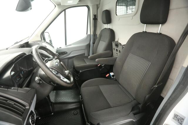 Ford TRANSIT 2.0 TDCI L3H3 Automaat Airco Cruise Camera LED PDC Elektrpakket Trekhaak