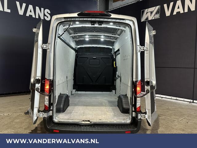 Ford TRANSIT 2.0 TDCI 131pk L3H3 Euro6 Airco | Camera | Apple Carplay | Cruisecontrol | Verwarmde voorruit Parkeersensoren, Android Auto, Stoelverwarming, Bijrijdersbank