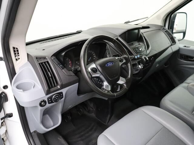 Ford TRANSIT 2.0TDCI 130PK L2H2 Dubbele Cabine | 2800Kg Trekhaak | Navigatie | Camera | 7-Persoons