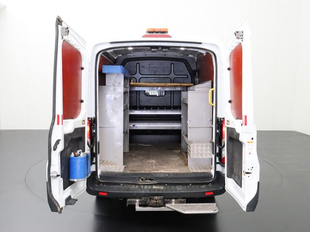 Ford TRANSIT 2.0TDCI 130PK L2H2 Dubbele Cabine | 2800Kg Trekhaak | Navigatie | Camera | 7-Persoons