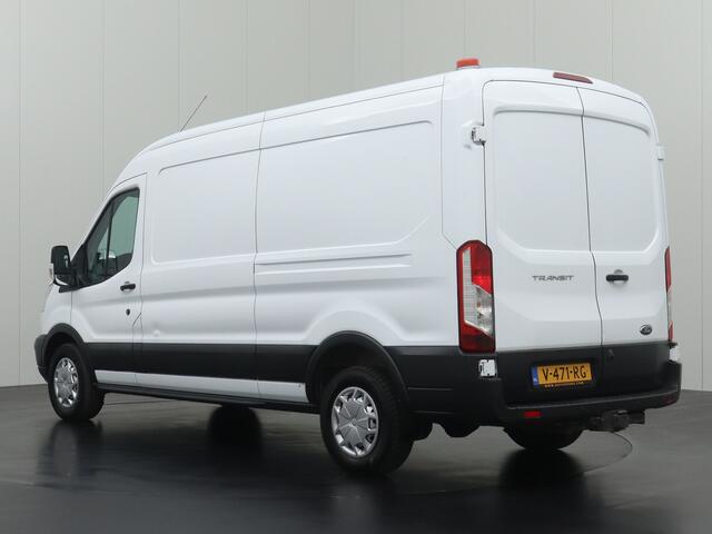 Ford TRANSIT 2.0TDCI 130PK L3H2 Werkplaats | 2800Kg Trekhaak | Camera | Airco | Cruise | 3-Persoons