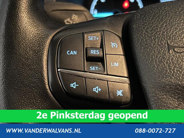 Ford TRANSIT 2.0 TDCI 131pk L2H2 Euro6 Airco | LED | Cruisecontrol | Verwarmde voorruit | Parkeersensoren Bijrijdersbank