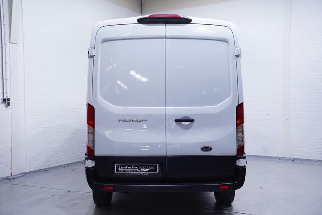 Ford TRANSIT 2.0 TDCI L3H2 Trend Airco, Apple Carplay Cruise control, Laadruimte Pakket, PDC V+A, 3-Zits