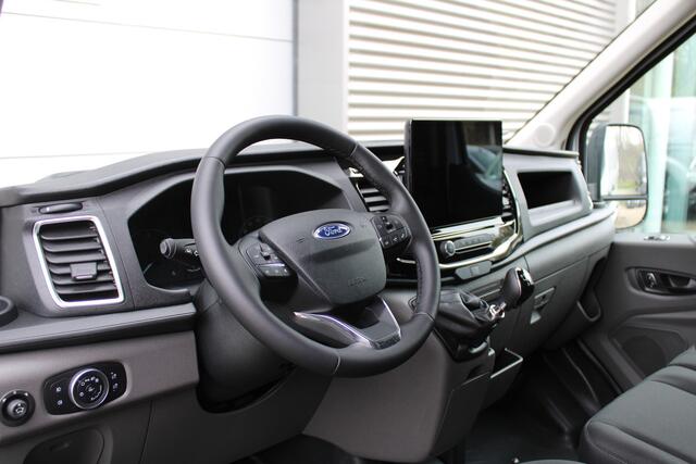 Ford TRANSIT 350 2.0 TDCI 165pk L3H2 Dubbel Cabine Trend 6 zits - Carplay - Trekhaak - Camera - 2800kg Trekgewicht - Rijklaar