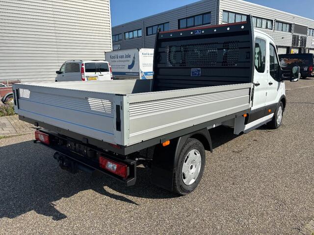 Ford TRANSIT Dubbelcabine Openlaadbak Airco Cruisecontrol Trekhaak 130PK BPM VRIJ NIEUW