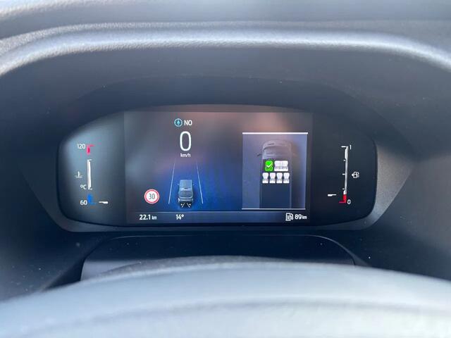 Ford TRANSIT Dubbelcabine Openlaadbak Airco Cruisecontrol Trekhaak 130PK BPM VRIJ NIEUW