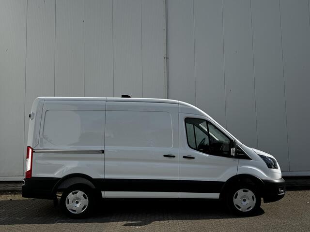 Ford TRANSIT 310 2.0 TDCI L2H2 Trend | Automaat | | Trekhaak | 2800KG Trekgewicht | BPM VRIJ | Toegang tot Milieu Zone's |