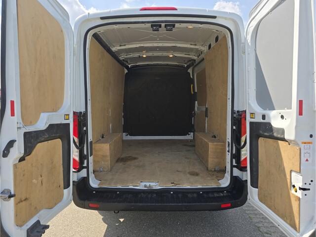 Ford TRANSIT 350 2.0 TDCI L2 H2 - 130 Pk - Euro 6 - Airco - Cruise Control
