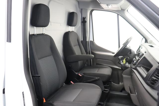 Ford TRANSIT 2.0 TDCI 130PK L2H2 - EURO 6 - Airco - Cruise - PDC - ¤ 16.900,- Excl.