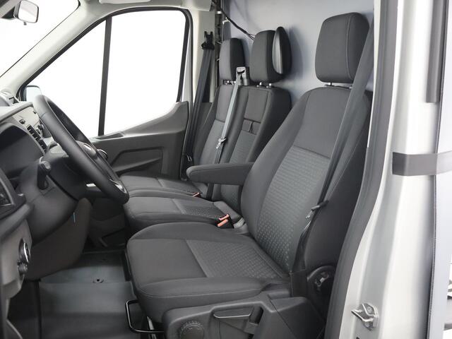 Ford TRANSIT MCA 350 2.0 TDCI 170 PK L4 H1 TREND SKELETAL | UIT VOORRAAD LEVERBAAR | Karhof Gesloten Bak + Deuren KENTEKEN 2024 | BLUETOOTH | CRUISE CONTROL | VOORRUITVERWARMING | DAB+ | LAADVERMOGEN 1303 KG