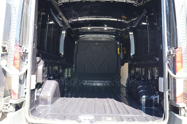 Ford TRANSIT Trend L3H2 350 130pk MT6