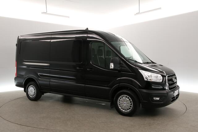 Ford TRANSIT 2.0 Ecoblue L3H2 Airco Cruise Camera Carplay PDC 3 Persoons LED Trekhaak
