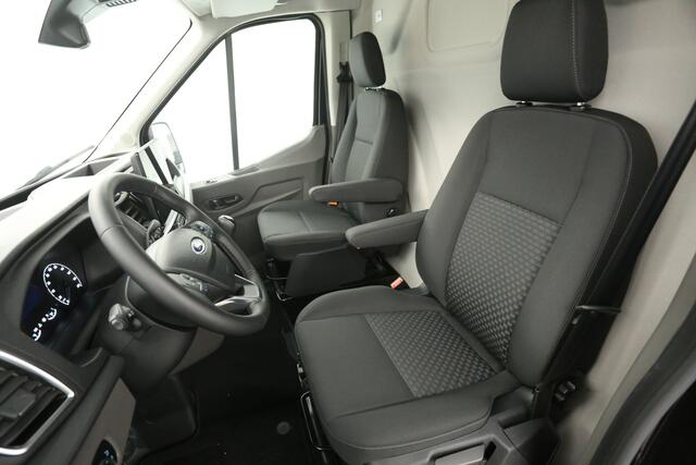 Ford TRANSIT L3H2 Trend | BPM VRIJ! | Airco Carplay Camera Cruise Trekhaak Navi PDC Stoelverwarming