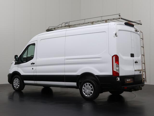 Ford TRANSIT 2.0TDCI 130PK L3H2 | Imperiaal | Trekhaak | 3-Persoons | Betimmering | Airco