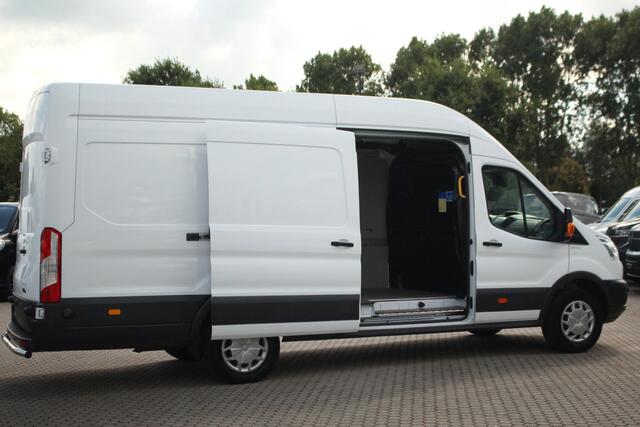 Ford TRANSIT 350 2.0TDCI 170pk L4H3 Trend | Camera | Cruise | Stoelverw. | Lease 278,- p/m