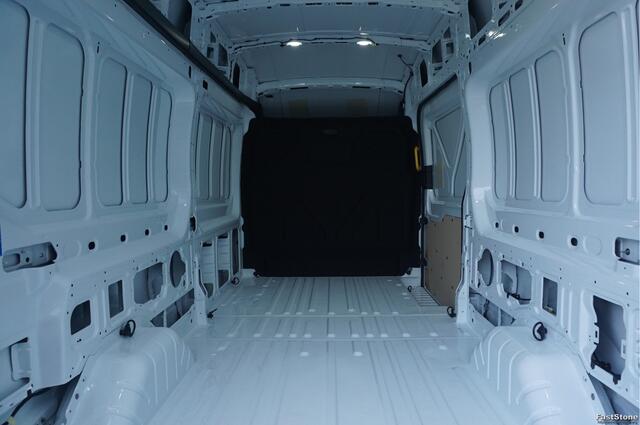 Ford TRANSIT 350L 130PK L3H3 BPM VRIJ!! Navi, 360° Camera, Adap. Cruise, 270° Deur!! NR. A44