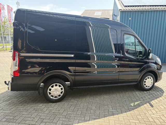 Ford TRANSIT 310 2.0 130Pk TDCI L2H2 Trend / Cruise / Airco / Trekhaak / Apk t/m 26-06-2026