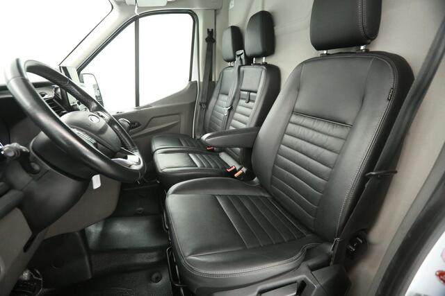 Ford TRANSIT 2.0 TDCI L3H2 170PK TRAIL | Airco | Camera | 3-Zits | Trekh. | Carplay | Cruise | Stoelverw.