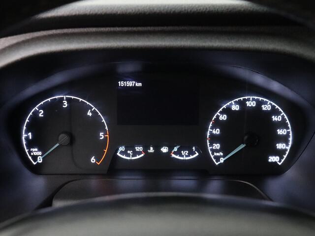 Ford TRANSIT 2.0TDCI 130PK L3H2 RWD | Navigatie | Airco | Cruise | Trekhaak | Betimmering | 3-Persoons