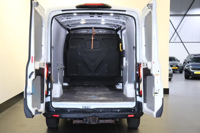 Ford TRANSIT 2.0 TDCI 170PK L3H2 EURO 6 - Airco - Navi - Cruise - ¤ 14.900,- Excl,