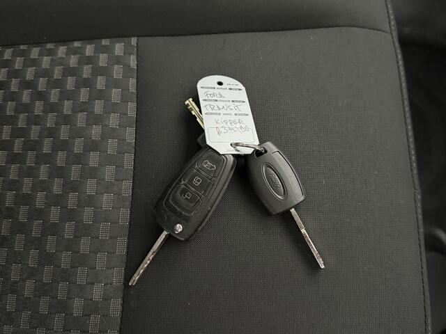 Ford TRANSIT 2.0TDCi 170PK Kipper | 3500Kg Trekhaak | Airco | Camera | Cruise | 3-Persoons