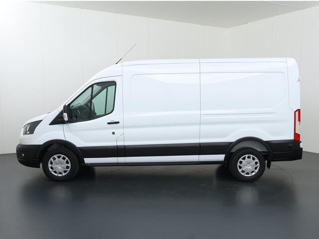 Ford TRANSIT 350 | 2.0 TDCI | L3 H2 | Trend | TREKHAAK 2500 KG AHW | CLIMATE CONTROL | NAVIGATIE | PARKEERSENSOREN V+A | CRUISE CONTROL | BIJRIJDERSBANK | LAADRUIMTE PAKKET | APPLE CARPLAY / ANDROID AUTO | STOEVERWARMING