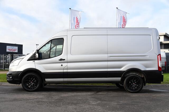 Ford TRANSIT 350 2.0 TDCI L3H2 Raptor Edition Camera, Cruise, Carplay, 170pk, Trekhaak, Multimedia, Sensoren, Uniek!