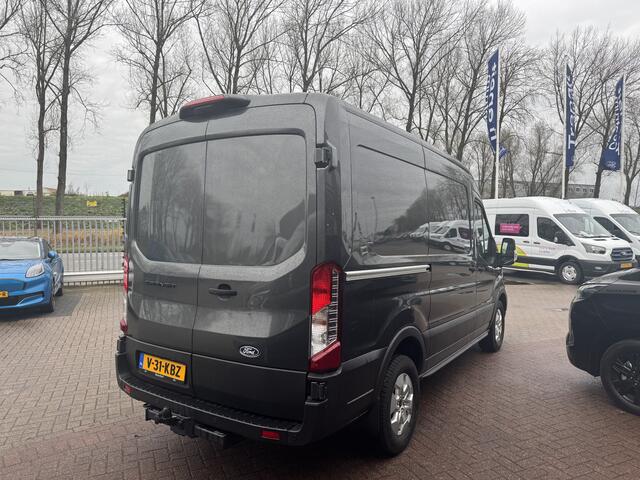 Ford TRANSIT 350 2.0 TDCI L2H2 Limited | 360° Camera | Winter Pack | Trekhaak | Adapt. Cruise | Elek. Verst. Stoel |