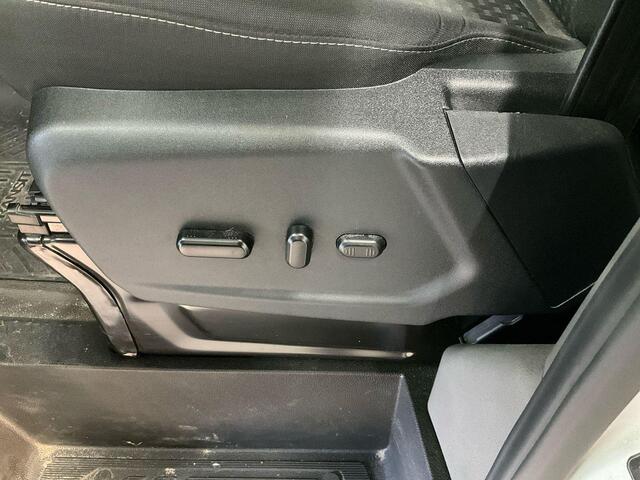 Ford TRANSIT 350 2.0 TDCI L3H2 Trend 130pk | Navigatie Pack | Safety en Comfort Pack | Trekhaak