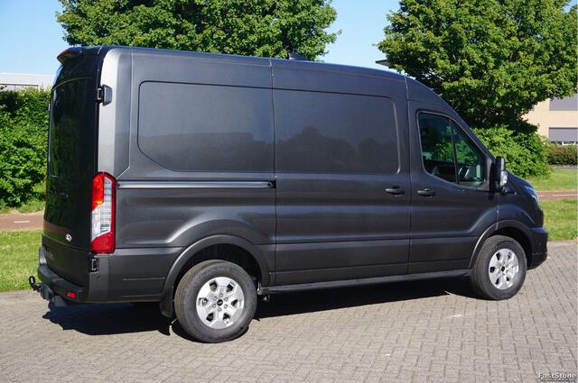 Ford TRANSIT 350M L2H2 Limited AUT-8 165PK BPM VRIJ Navi, Camera, Xenon, Lm Velg, Trekhaak!! NR. A116