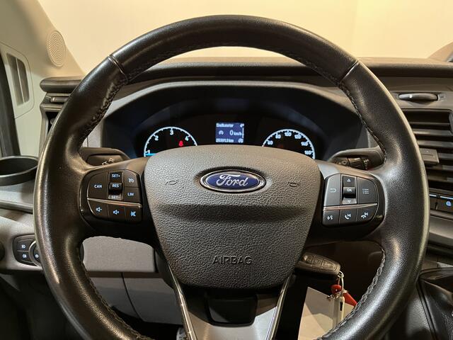 Ford TRANSIT 350 2.0 TDCI L2H1 Trend MHEV 130 PK Open Laadbak / Maxilift kraan / Euro 6 / Airco / Cruise Control / Trekhaak / 25.400 KM !!