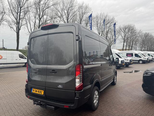 Ford TRANSIT 350 2.0 TDCI L2H2 Limited | Achteruit rijcamera | Stoel- en stuurverwarming | Trekhaak |