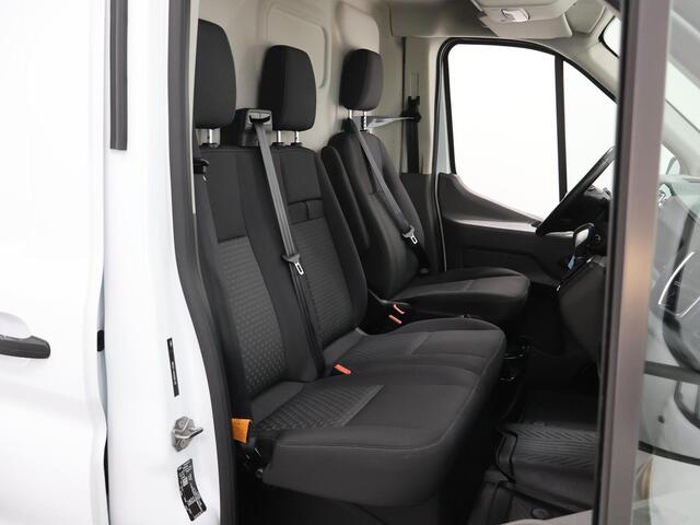 Ford TRANSIT 310 | 2.0 TDCI | L2 H2 | Trend | Navigatie | Parkeercamera | Adaptive Cruise Control | 3-zits | Trekhaak |