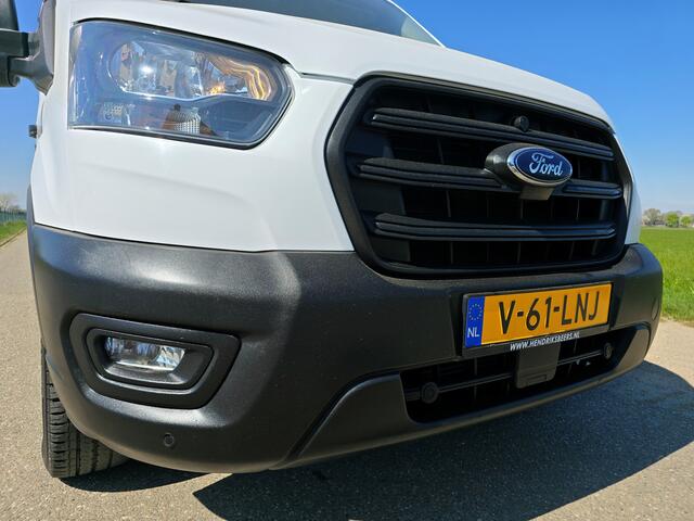 Ford TRANSIT 350 2.0 TDCI L3H2 Trend - 130 Pk - Euro 6 - ParkeerCamera - Airco - Cruise Control