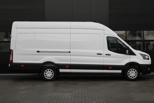 Ford TRANSIT 350 2.0 TDCI L4H3 Trend RWD 130pk - Spiegel Camera - Cruise - Carplay - Airco - PDC - Rijklaar