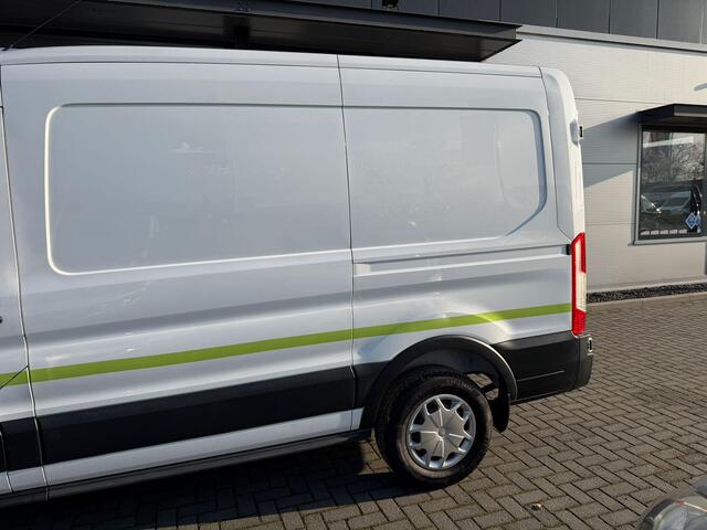 Ford TRANSIT 350 2.0 TDCI L2H3 Trend motorschade, automaat, airco, cruise
