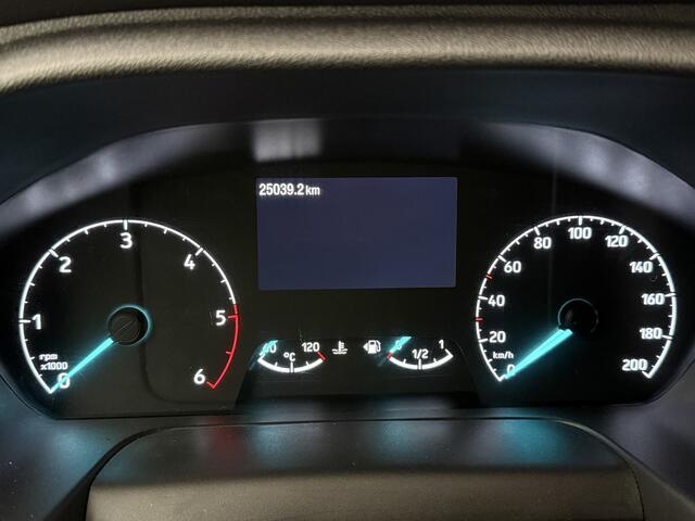 Ford TRANSIT 2.0TDCi Bakwagen | Laadklep | Airco | Cruise | Dakspoiler | 3-Zits